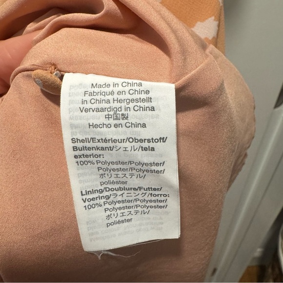 Madewell Apricot Star Print Dress - Size 6 - cinched waist - Picture 4 of 13